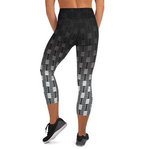 "I Campi da Pickleball©" Reverse Ombre Camouflage High Waisted Capris –  15 shades of Gray, UPF 50+