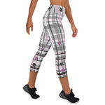 Load image into Gallery viewer, Love is in the air©! Capri Leggings for Pickleball Enthusiasts
